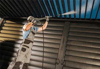 Roller Shutter Spraying